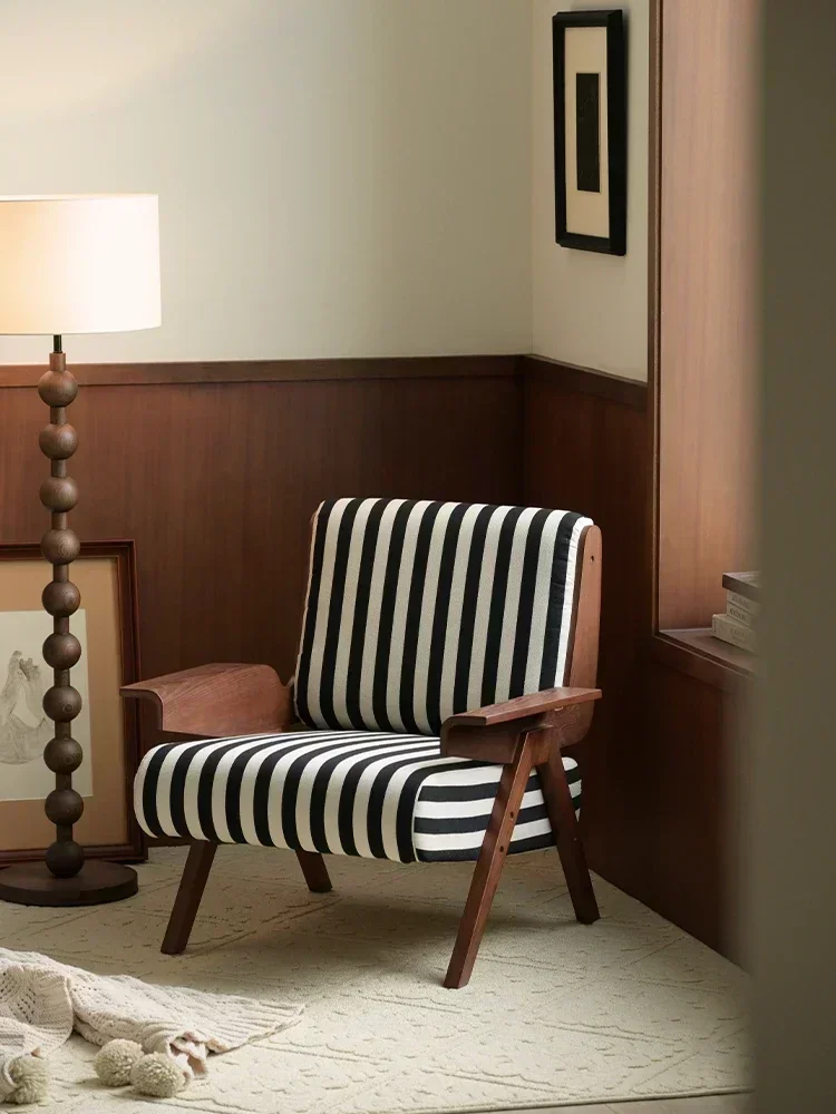 

Одноместный диван-кресло для гостиной, балкона, антикварный дизайнерский стул для отдыха из цельного дерева