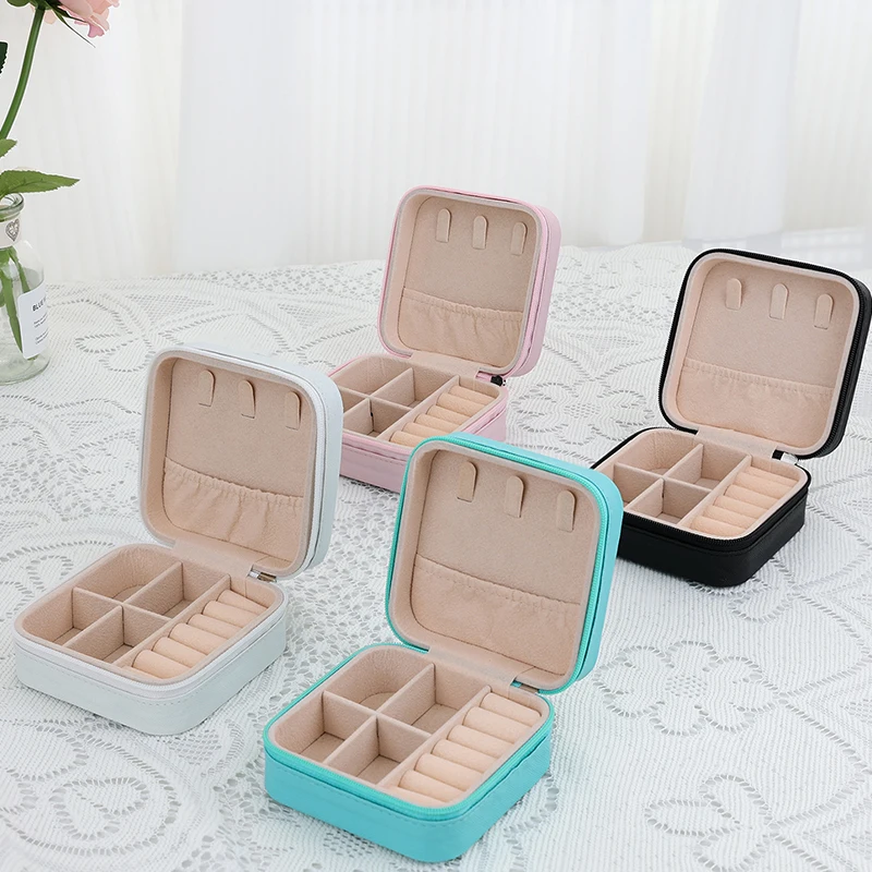 Portable Mini Jewelry Storage Box Travel Organizer Jewelry Case Leather Storage Earrings Necklace Ring Jewelry Organizer Display