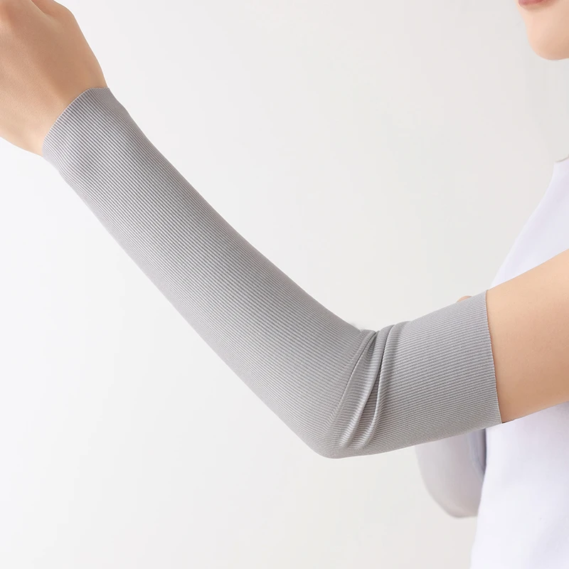 Protezioni per polsi e braccioli unisex in seta di ghiaccio sottile, maniche finte estive per stanze calde con aria condizionata, comodo controllo del clima