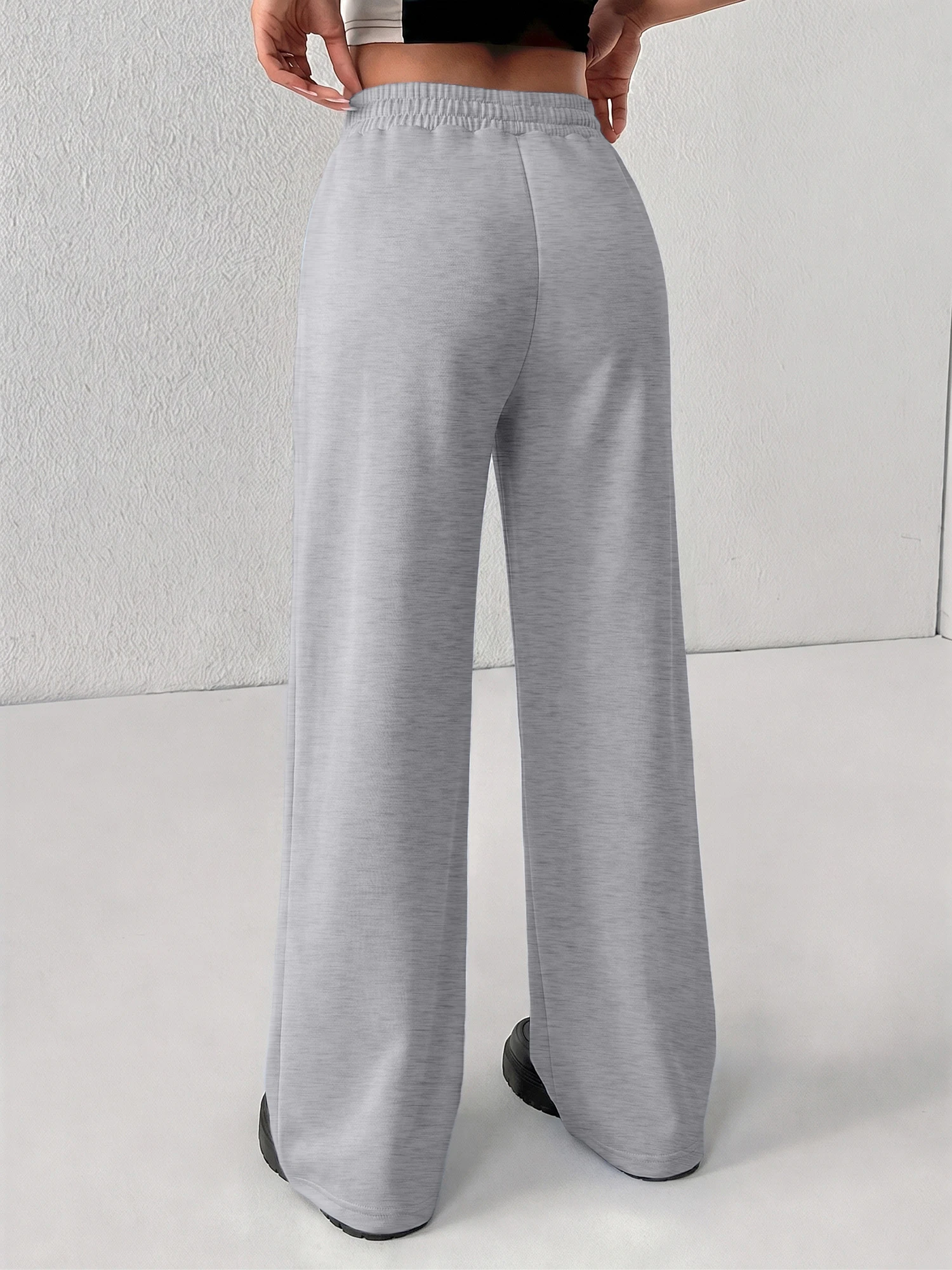 Vacation‑Style Full‑Length Sweat Pants, Side Pockets for Indoor Lounging & Neighborhood Outings