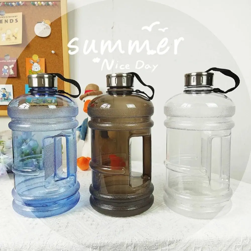 2.2L 2.2L Plastic Water Bottle Large Capacity with Handle Sport Bottle Portable Drop-Proof Large Capacity Water Bucket Running