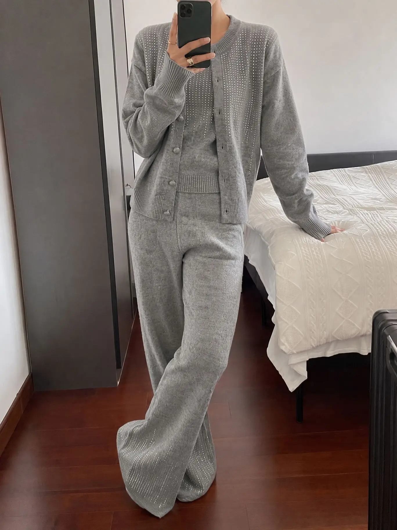 Long Sleeve Knitwear Tops + Wide Legs Pants 3Pcs Set Women Diamond Beaded Knitted Cardigan Hot Drilling Rhinestones Sweater Coat