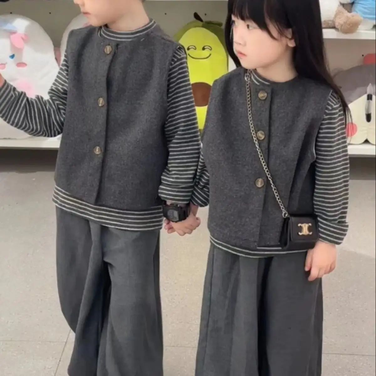 Zestawy dla dzieci 3 sztuki Nowość 2024 Zima Jesień Moda Koreański Prosty Styl Kamizelki Podkoszulki