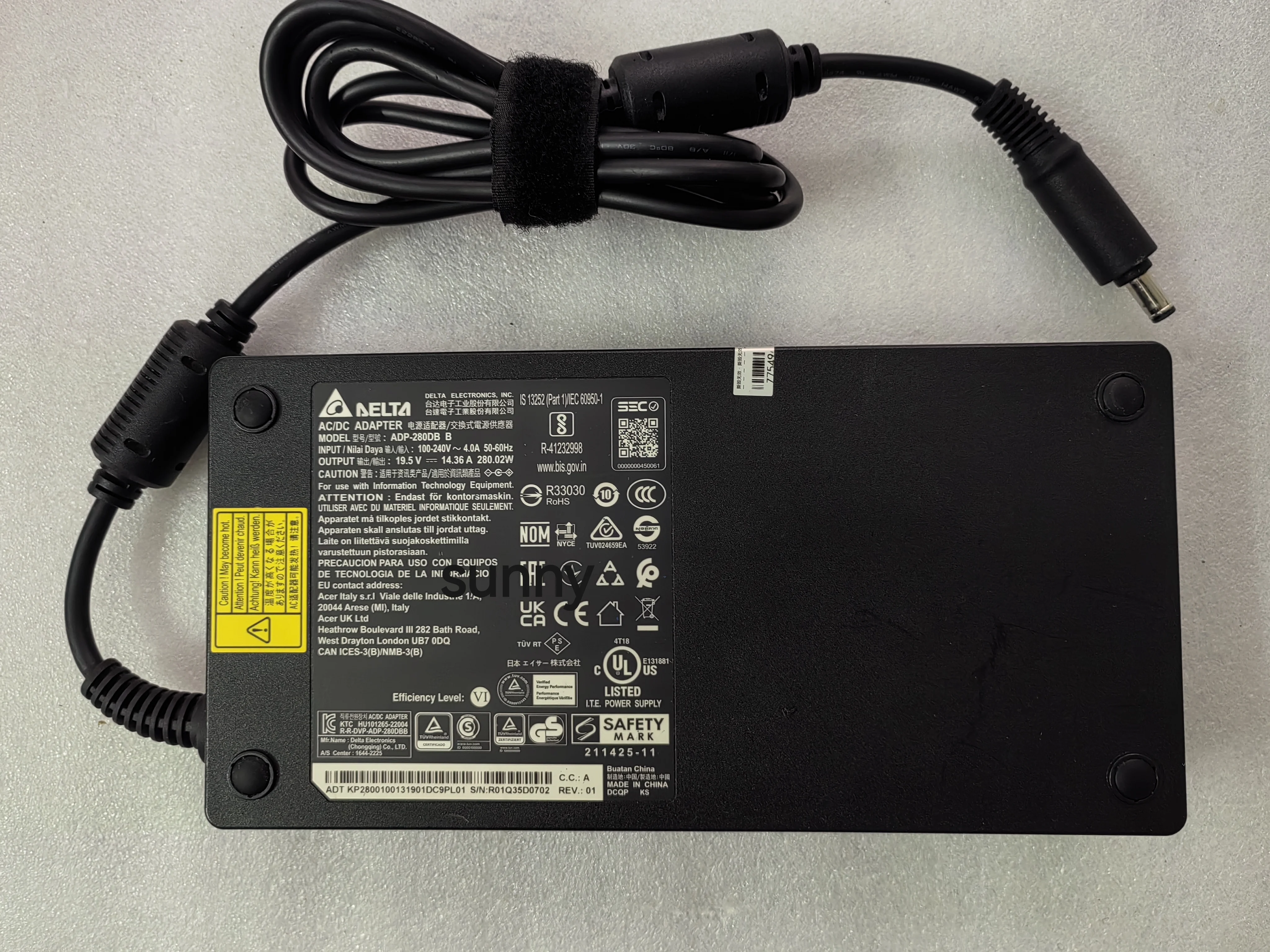 

OEM Delta Slim 280 Вт 19,5 В 14,36 А ADP-280DB B (5,5 мм * 1,7 мм) адаптер переменного тока для ноутбука Acer Predator helios 300 N20C11 PH317-56-72SP