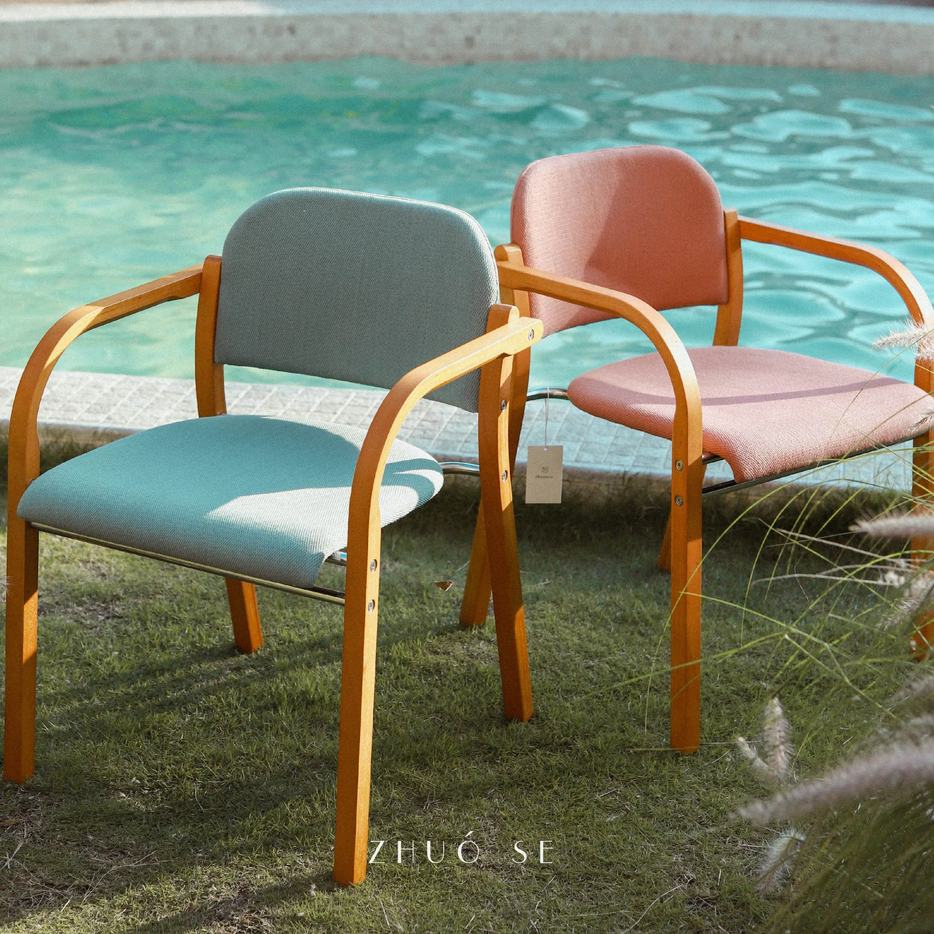 Coral chair contrasting color dining chair soft bag armrest back chair
