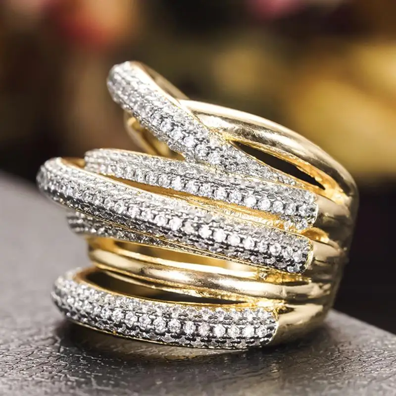 Huitan Damenring mit Kreuz-Design, voll funkelnder Zirkonia, Party-Accessoires, trendige Damen-Accessoires, luxuriöses, schickes Accessoires-Geschenk – Detail 8