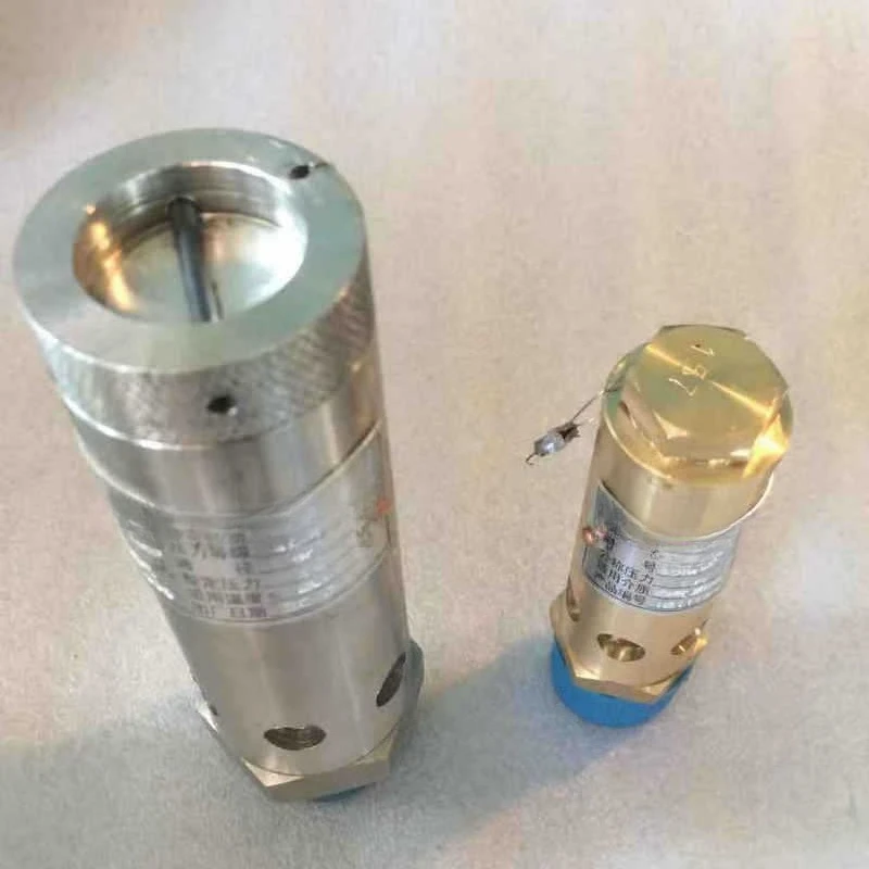 

Stainless steel safety valve AK28X-16P all stainless steel air compressor safety valve, spring full opening safety valve