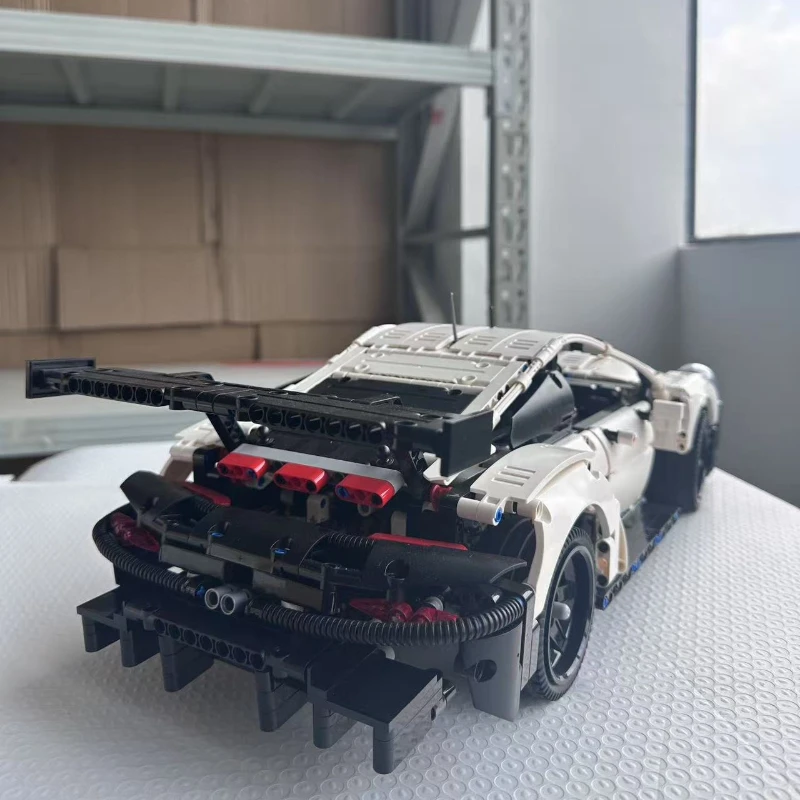 2025New high-quality 1580 pieces 1:10 technology racing car model 42096 car MOC toys DIY crafts children's birthday gift