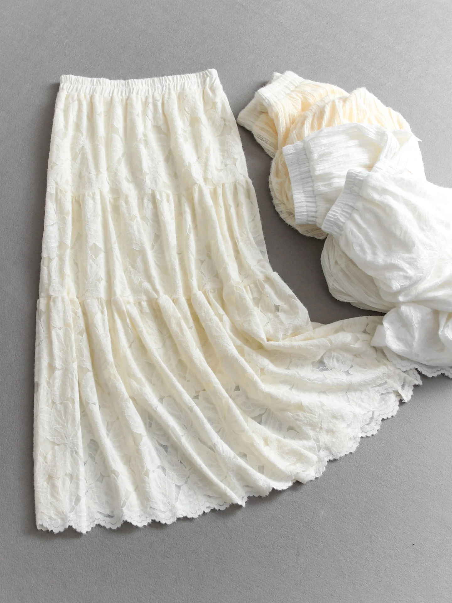 

Fleece Lined Elastic Waist Slimming A-Line Midi Skirt Fairy Tale Cake Style Lace Half-length Spring Summer Autumn Fashion