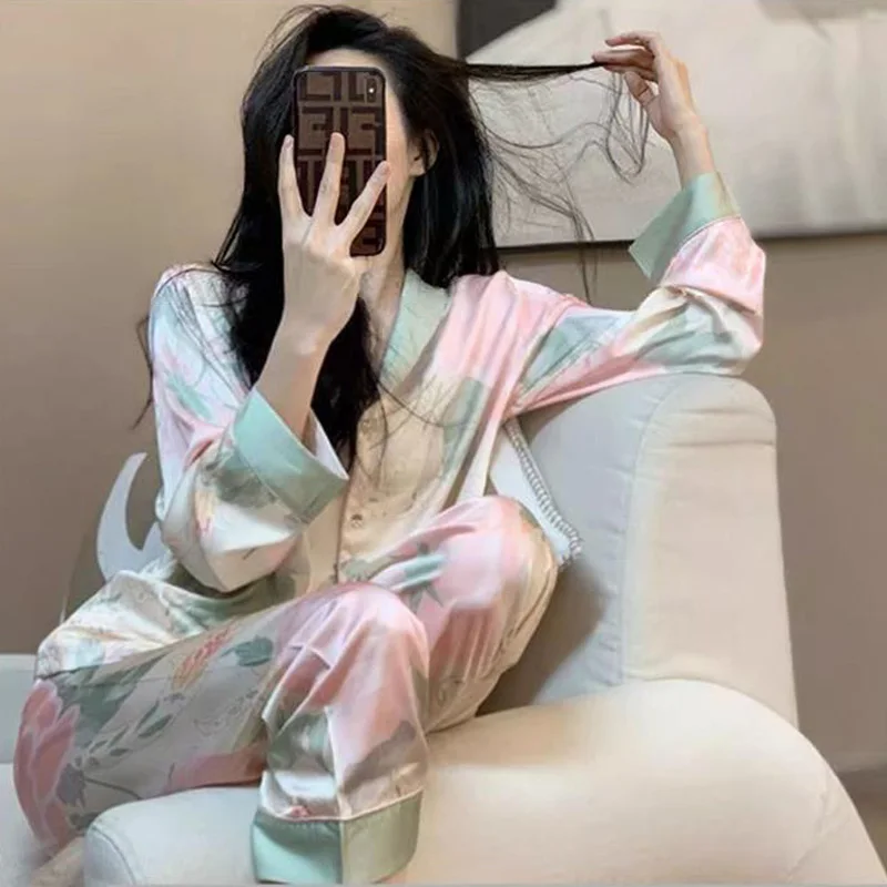 Nightwear Women\'s Summer High-End Celebrity Style Gardenia Senior Sense of Home Wear Silk Thin Section Pajamas Suit