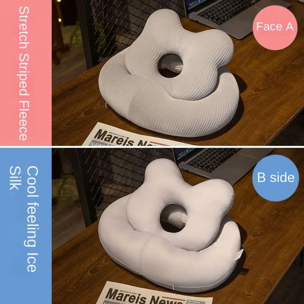 Almohada para siesta de oficina con flores de doble cara, almohada de oso de seda súper suave y hielo, juguete de peluche, almohada para siesta Sunmer para sujetar las manos