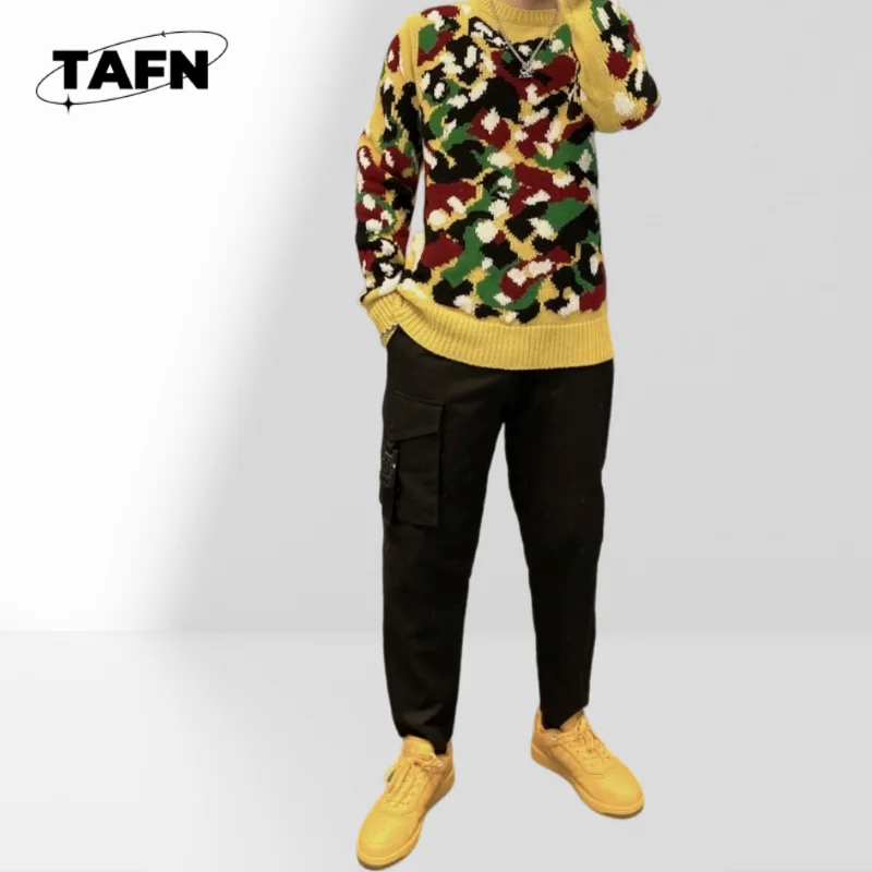 メンズ向けトレンド無地ニットセーター、冬用暖かくてファッショナブルなクルーネックニットセーター、時代を超越したスタイルAH1642