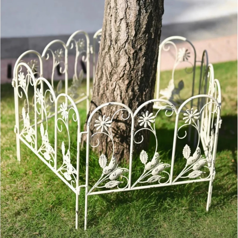 

Outdoor Wrought Iron Garden Fence Villa Balcony Mini Picket Fence Flower Bed Partition Low Barrier Courtyard Decorative Fence