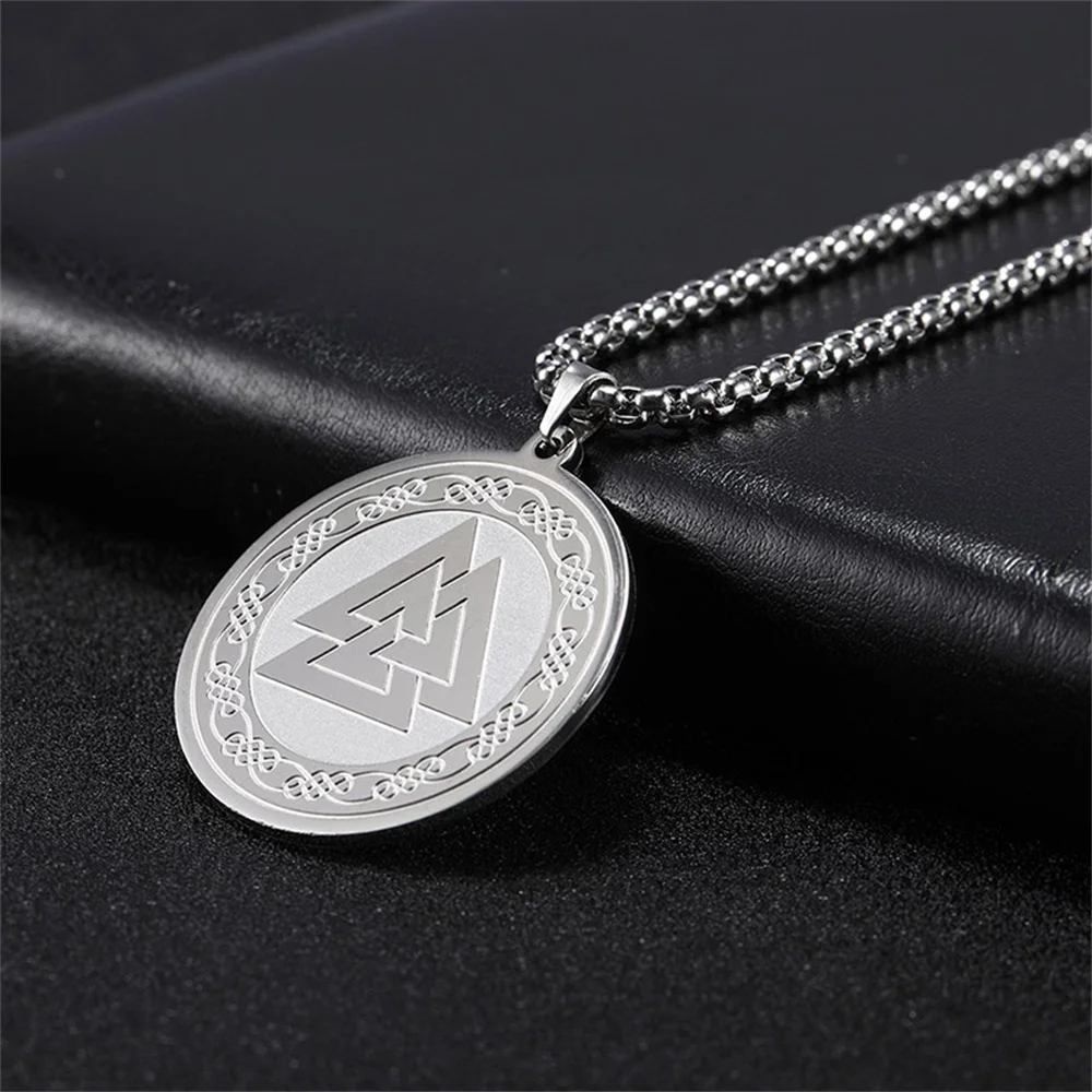 EUEAVAN Vintage Norse Viking Valknut Pendant Necklace Geometric Irish Knot Pagan Scandinavian Necklaces Amulet Talisman Jewelry