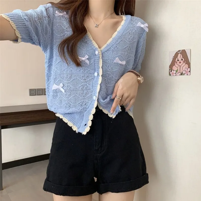 2024 Summer New Sweet Women Knitted V-neck T-shirt French Retro Versatile Breathable Short-sleeved Bow Hollow Out Crop Top