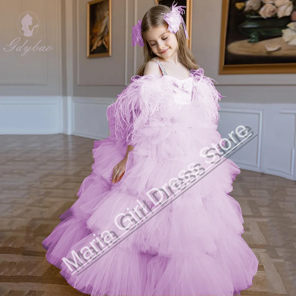 فستان فتاة الزهور الأنيق بالريش الوردي مع أشرطة رفيعة للمناولة الأولى ومهرجانات التجميل وملابس السهرة الفاخرة للفتيات