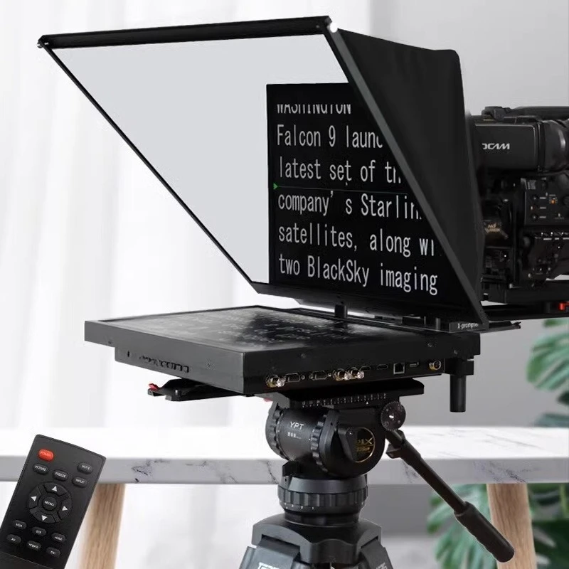 Dual-screen LCD teleprompter for portable video interviews and outdoor shooting