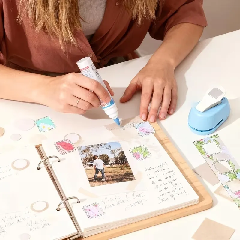 1/2/4PCS Stamp Embossing Tool Edge Punch DIY Craft Handheld Machine for Photo Frame Scrapbooking Paper Cutting and Embossing