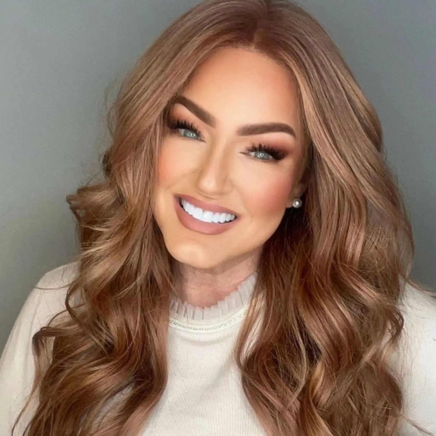 

Женский парик OmbreHoney Brown 180% Плотность HD Невидимый синтетический парик спереди Длинный свободный волнистый парик из термостойкого волокна