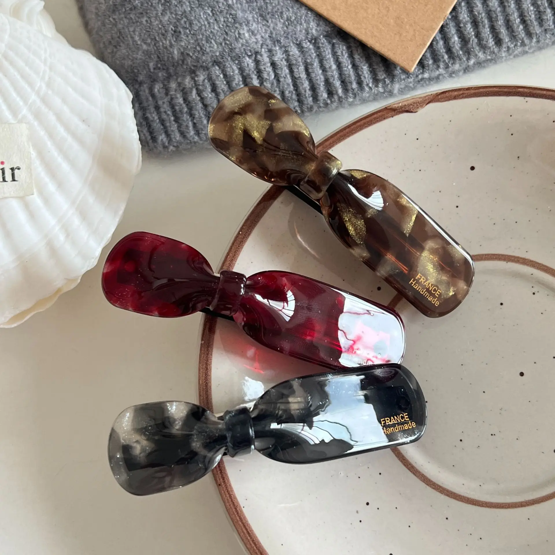 

Vintage Design 8CM Bow Hair Clip for Women, Spring Clip Acetate Bangs Clip, Princess Side Hair Barrette