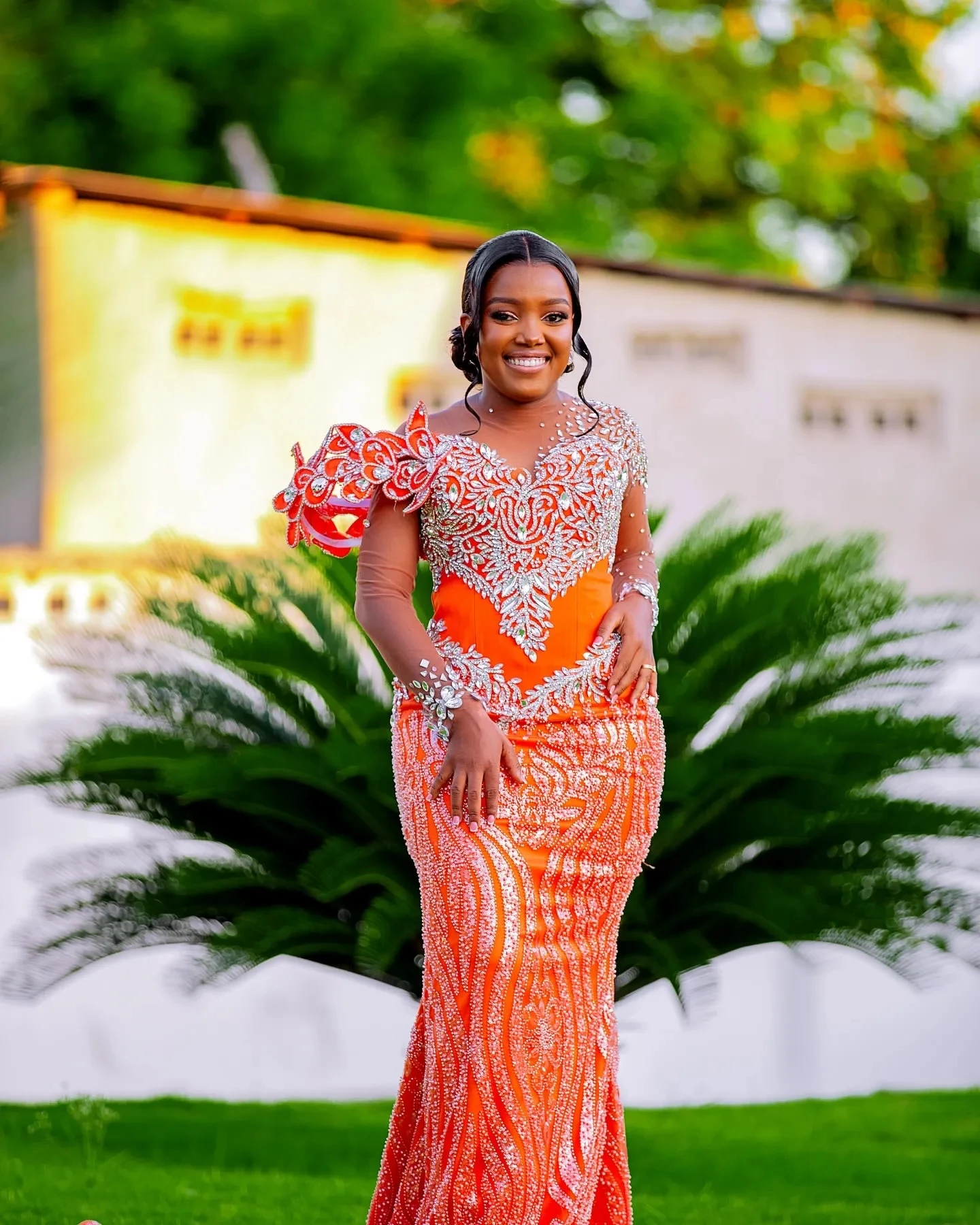 Gorgeous Orange Prom Dresses Mermaid vestidos de gala Evening Gowns with Sleeves Crystals Beaded Prom Dress Sequined Transparent