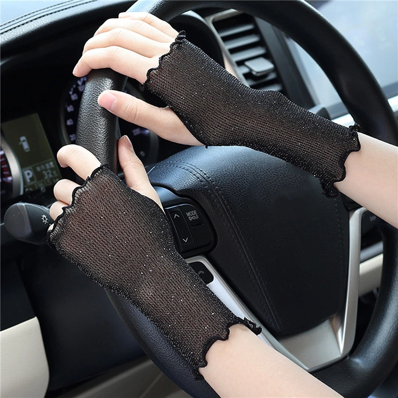 Summer Half Finger Gloves Women Sexy Mesh Lace Sunscreen Breathable Gloves Thin Driving Cycling Thin And High Elasticity Gloves