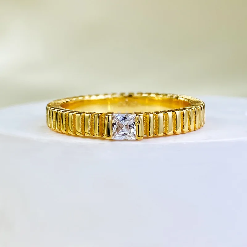 

Ювелирные изделия S925 серебро Новинка Instagram крутой ветер Luo атласное прямое узорное кольцо европейский и американский единичный предмет ежедневный Универсальный