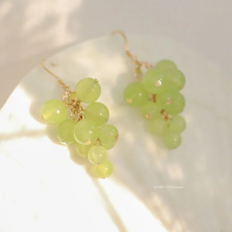 Cute Mini Grape Earrings for Women Simple Fruit Green Beads Drop Dangle Hook Earring Party Trendy Jewelry Accessories Gift