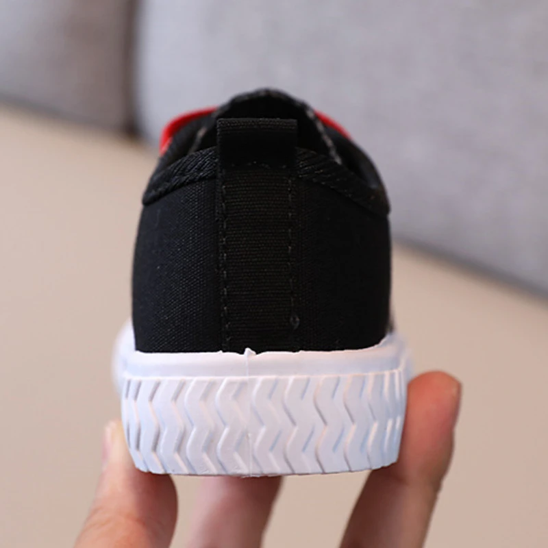 2024 Summer Canvas Sneakers Baby Boys Girls Shoes First Walkers Infant Toddler Anti-Slip Soft Sole Classical Newborn Baby Shoes