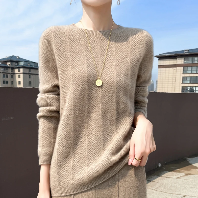 Autumn/Winter 2024 new Merino wool pullover New cashmere sweater Women\'s O-neck pullover warm bottom knit shirt top