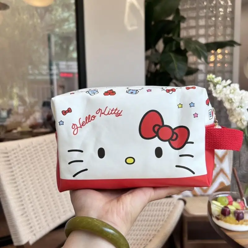 Kawaii Hello Kitty borsa per il trucco in tessuto di Nylon Sanrio Cartoon borsa per il trucco quadrata impermeabile di grande capacità borsa per il