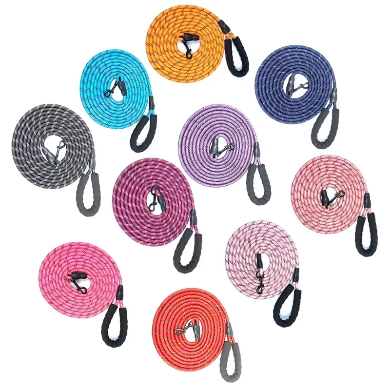 

Eco-Friendly Durable Adjustable Solid Cotton Rope Hand Woven Donut Dog Pet Leash with Scarf for All Seasons