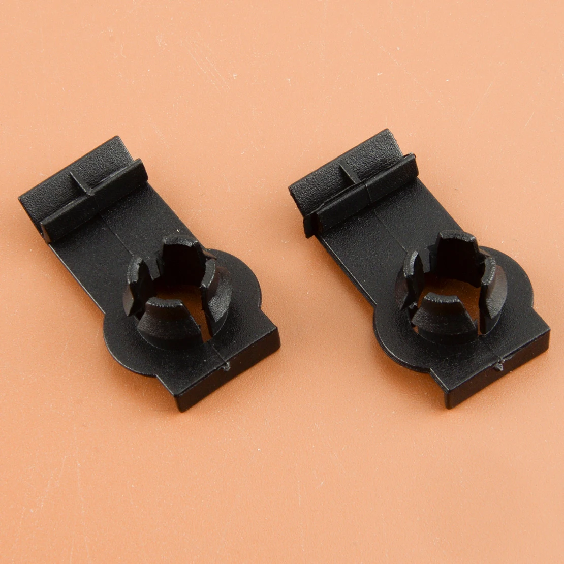 2pcs/Set Black Car Front Left & Right Window Regulator Clips Plastic Fit for BMW X5 E53 2000 2001 2002 2003 2004 2005 2006