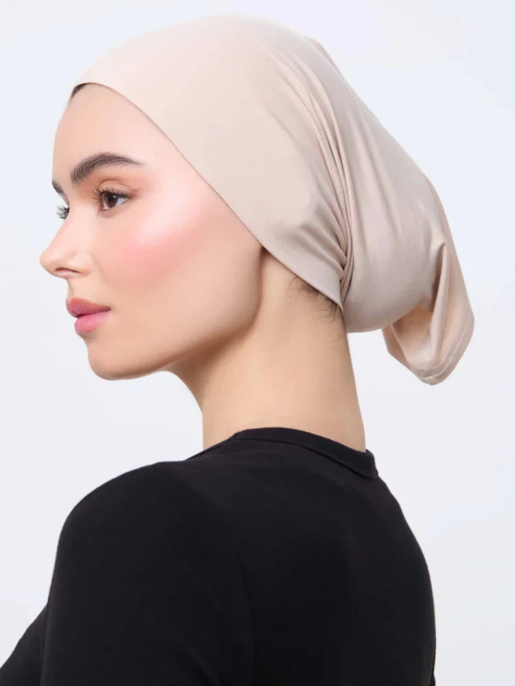 Nuovo 120 colori Jersey Interno Hijab Caps Premium Hijab Undercap Cappello Hijab Islamico per Le Donne Headwrap Musulmano Cofano Turbante Femme
