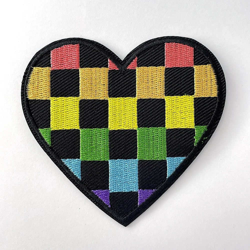 Heart Cloth Patch Badge Embroidered Cute Badges Abstract Iron on Kids Patches for Clothes Cover Repair Hole Stickers