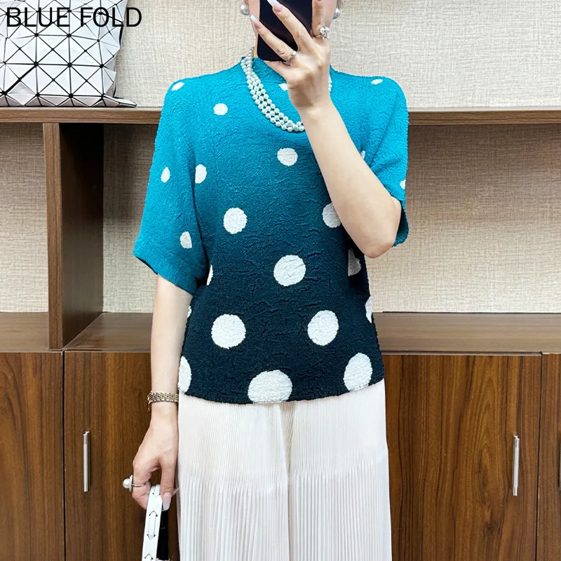 

Women's Gradient Color Polka Dot Pleated Printed T-shirt, Three-Quarter Sleeve Slim Casual Top, Summer Fashion, Blue Temperament