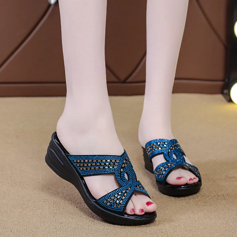 Sandals Women 2022 Summer New Outer Wear Wedge Heel Middle Heel Rhinestone Soft Bottom Non-slip Ladies Outside Slippers Womens