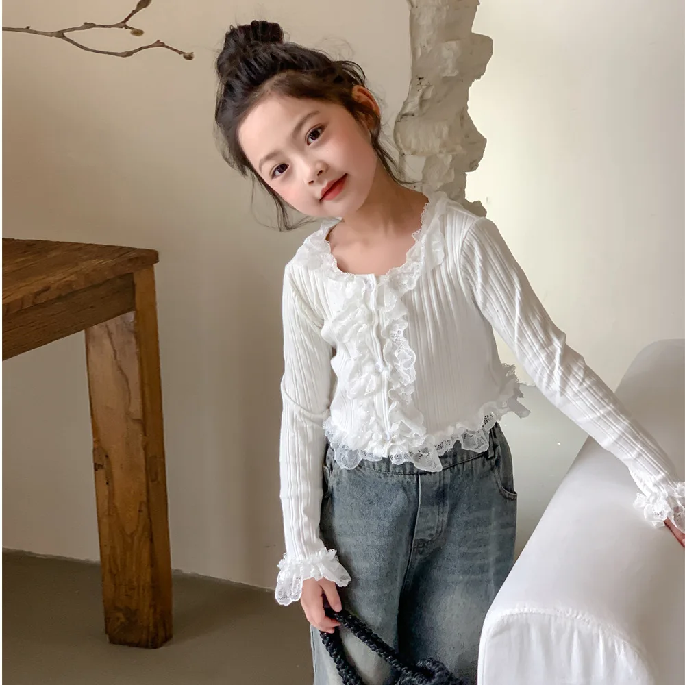 Children Clothing Girls T-shirt 2024 Spring New Fashionable Girls Sweet Lace Long Sleeve Princess Sweet Solid Color Top