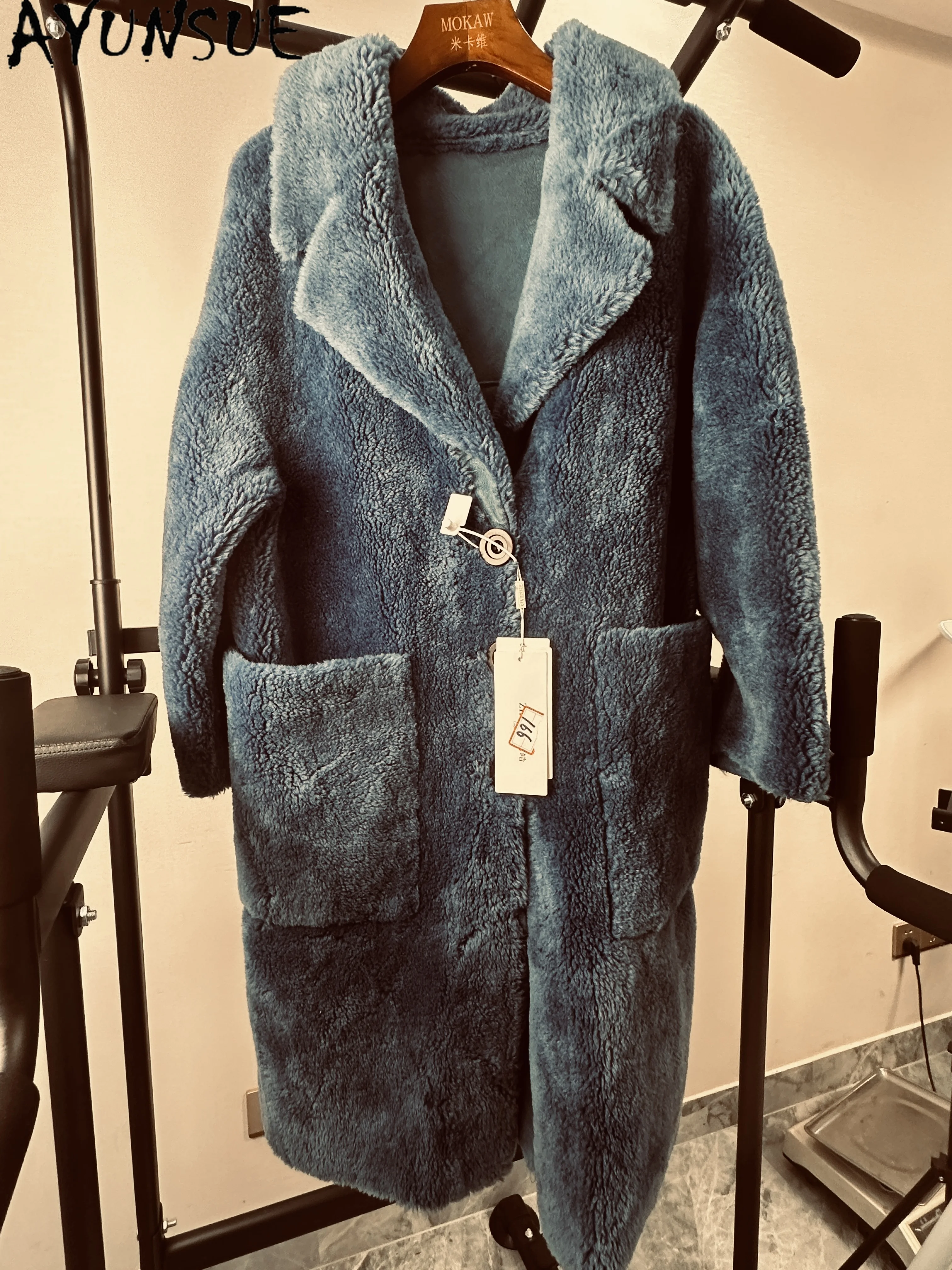 

AYUNSUE 100% Sheep Wool Jacket Women Winter Clothes Sheep Shearling Unique Coat Promotion Minor Flaws Non Refund Non Exchange