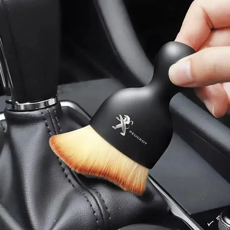 Car interior cleaning brush with shell center console cleaning brush For Peugeot 308 408 508 RCZ 208 3008 2008 206 207 307 Car