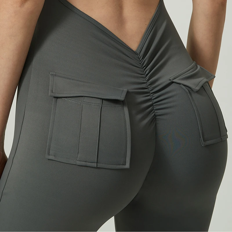 Modischer V-Ausschnitt Yoga-Jumpsuit für Damen, Frühjahrskollektion mit Tasche, Rückenfreier Formgebender Bodysuit, Einteiliger Gym-Overall mit Schlaghose, Sportbekleidung