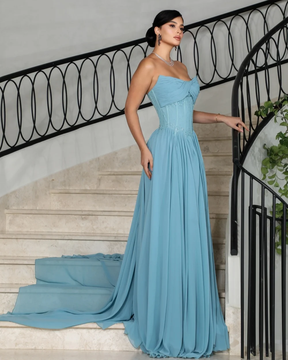

Customized Modern Style Elegant Chiffon Sequined Beading A-line Strapless Long Dresses Bespoke Occasion Dresses High Quality