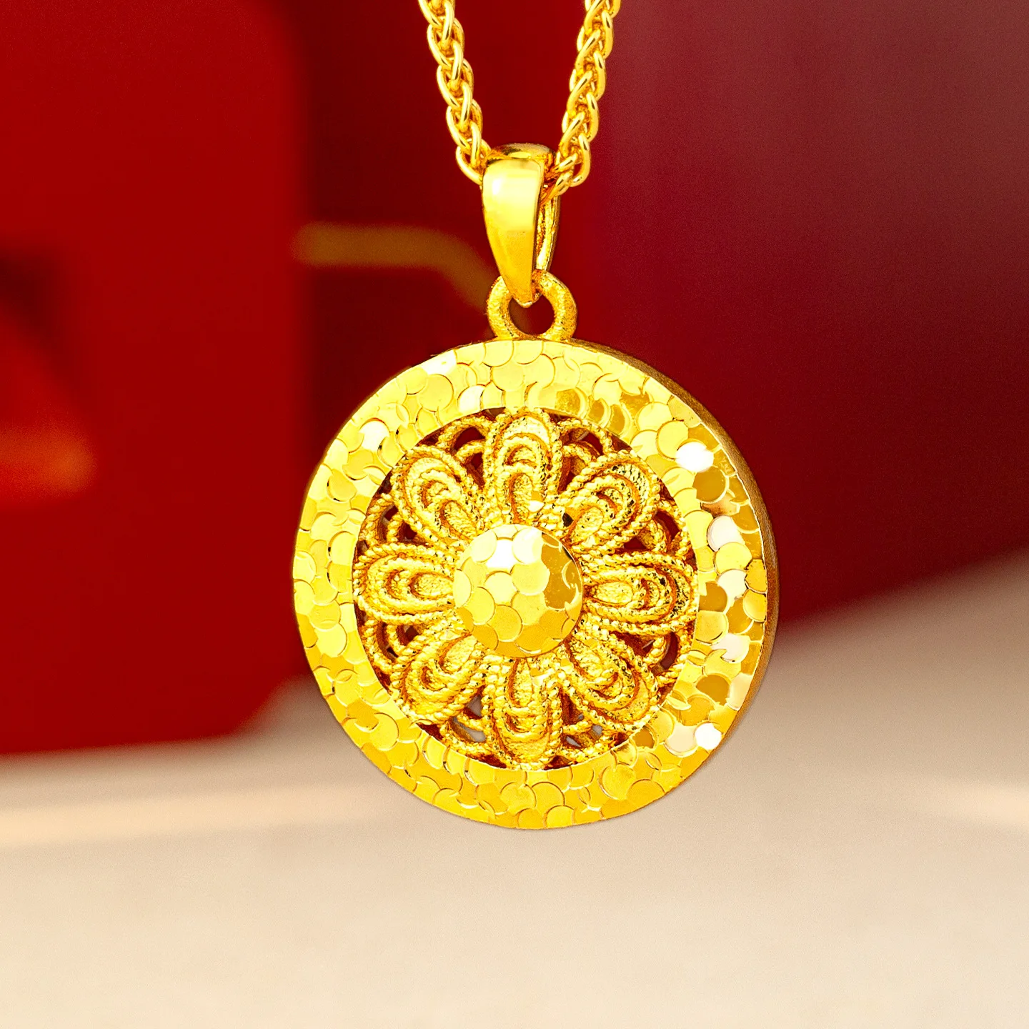 Thumbnail 2 - #62 Highest Rated Gold Necklaces to Buy in 2026