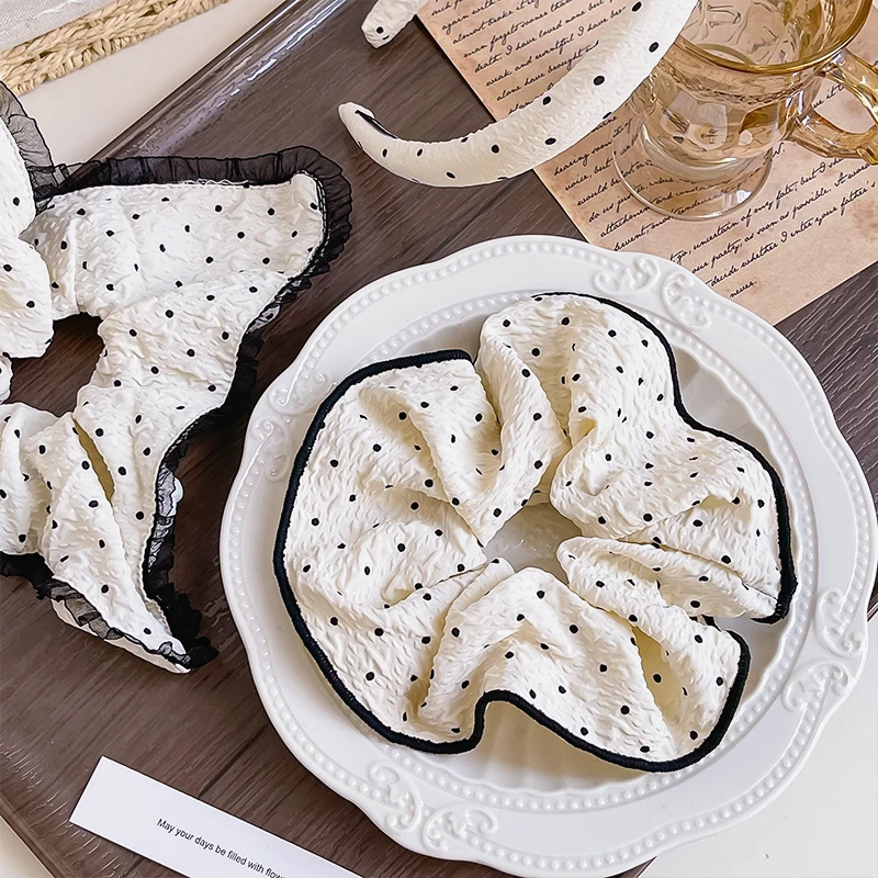 Koreanischer Polka-Dot-Haargummi für Damen, Schleifen-Rüschen-Haarband, eleganter französischer Stil, elastisches Haarband aus Stoff, Haaraccessoires für Mädchen. – Detail 5