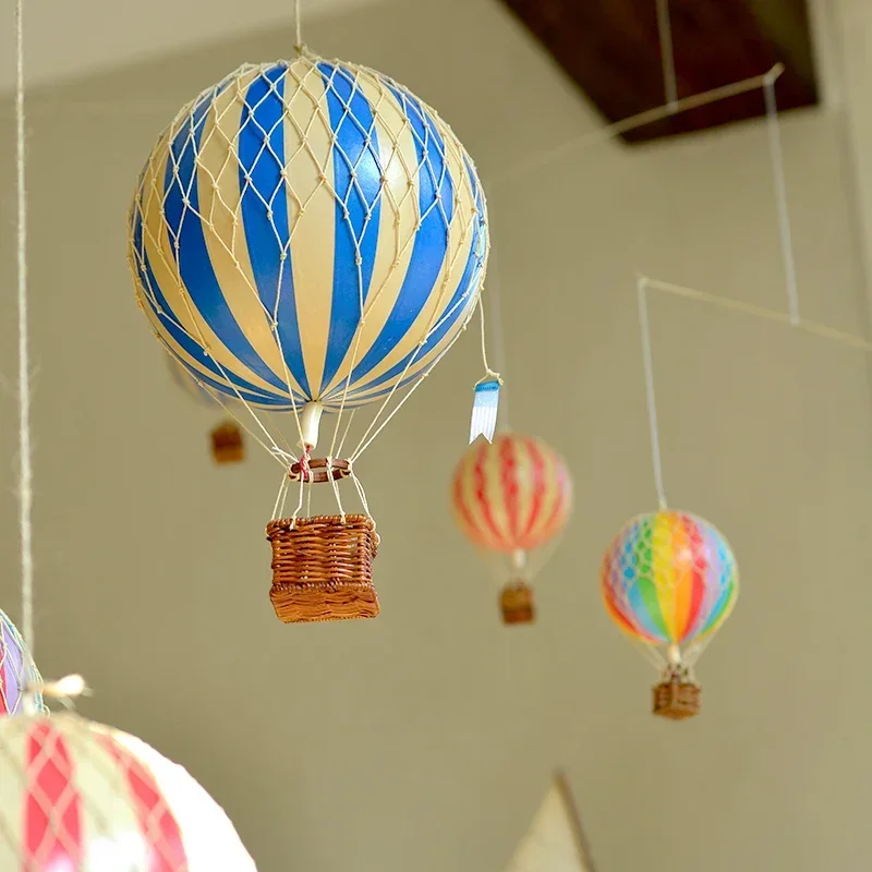 Children's room decoration romantic travel medium-sized hot air balloon model ornament