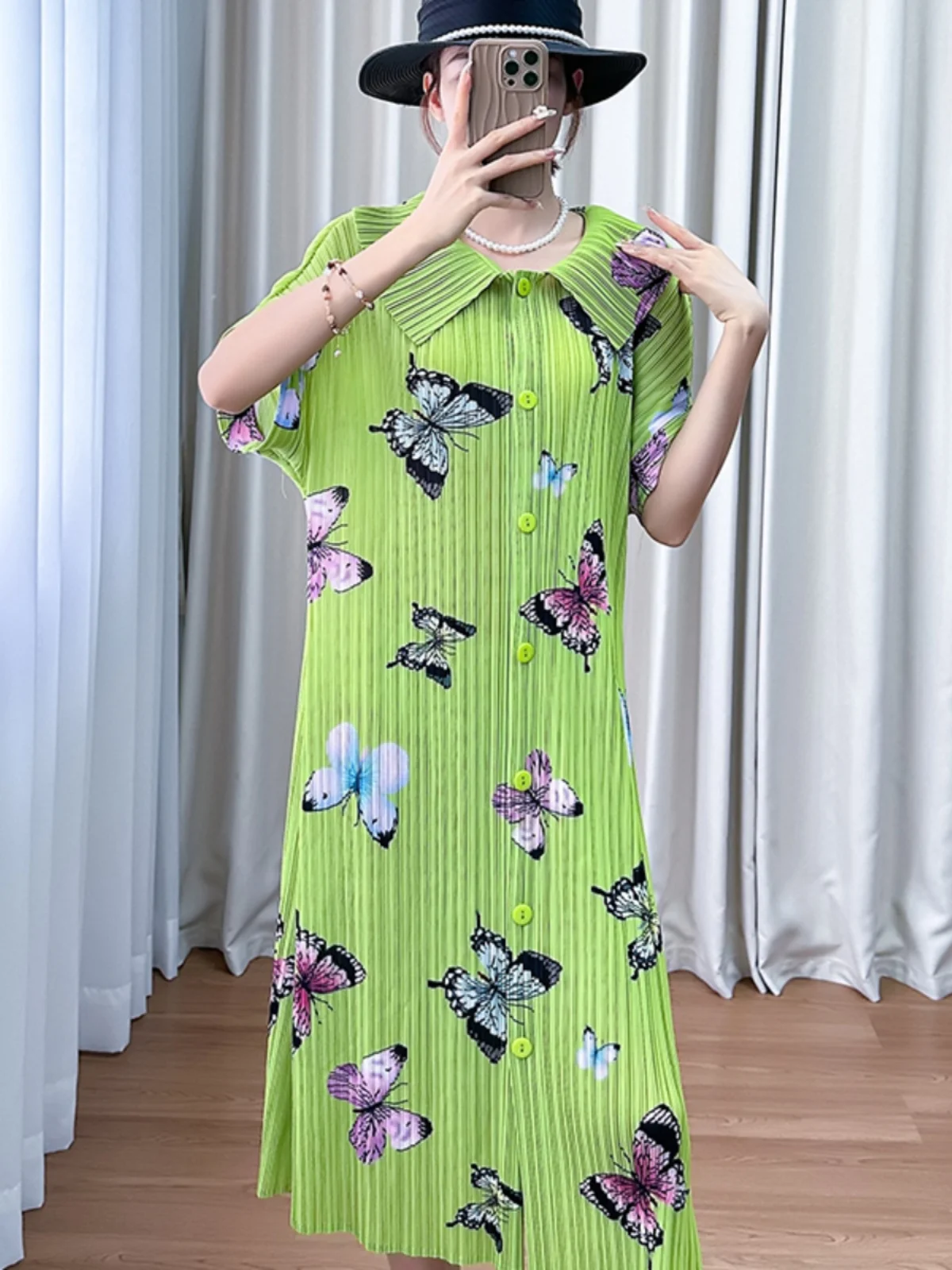 

Three-Panel Artistic Summer Trend Design Unique Collar Open Cardigan Single Button Outerwear Print Dress Women