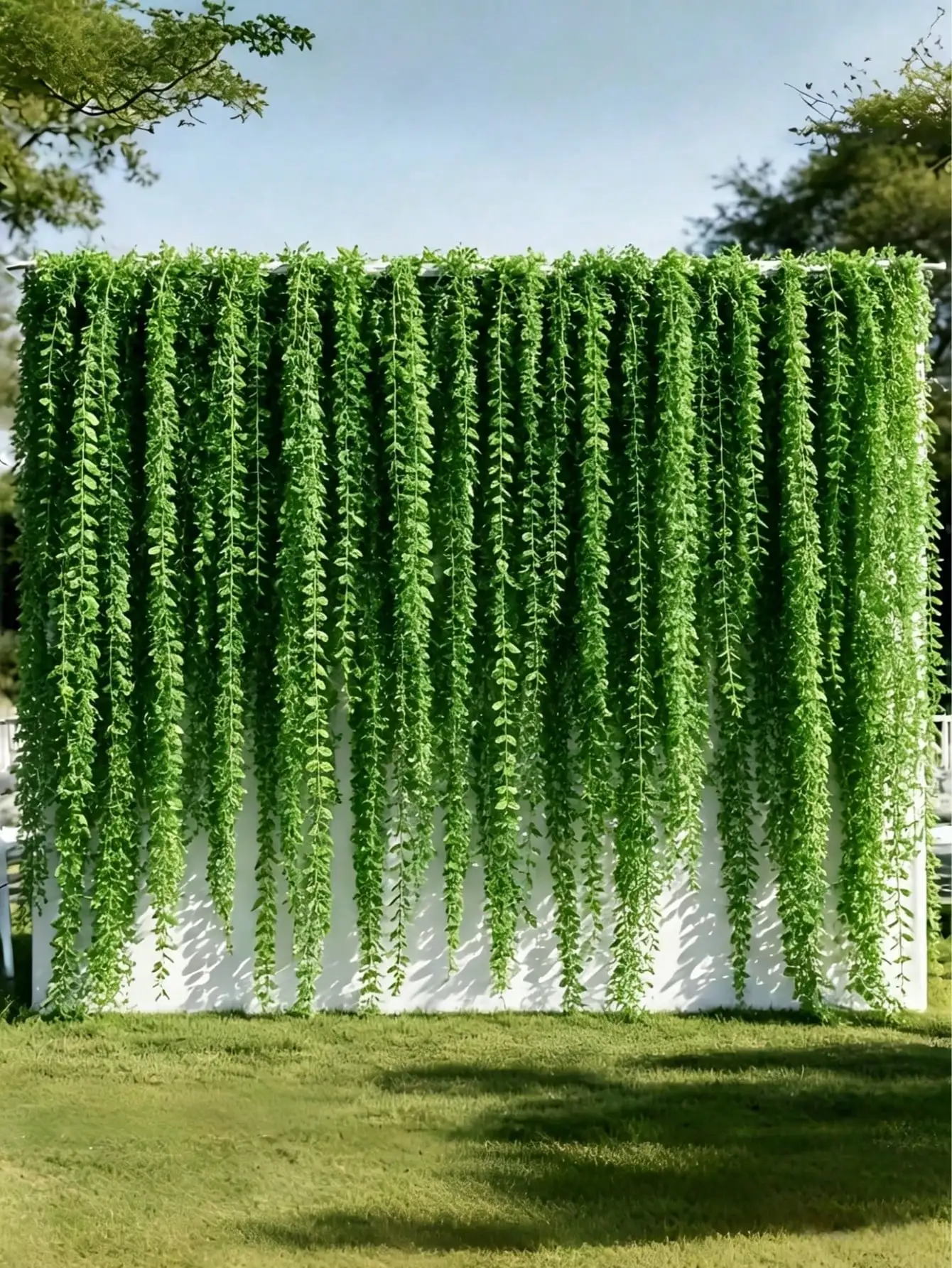 5/35/70pcs All Season Artificial DIY Hanging Eucalyptus Vines, Dense Green Foliage, Luxury Faux Eucalyptus Vines, Artificial Ivy Wall Decor, Classic Home Decor, Wedding Party Decoration, Easy To Install, Outdoor Faux Greenery Effect,