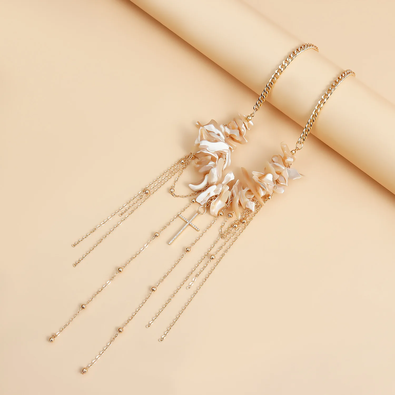 New Fashion Trend Accessories Irregular Shell Fringe Cross Mixed with Ins Retro Style Necklace Necklace Festivals Gift