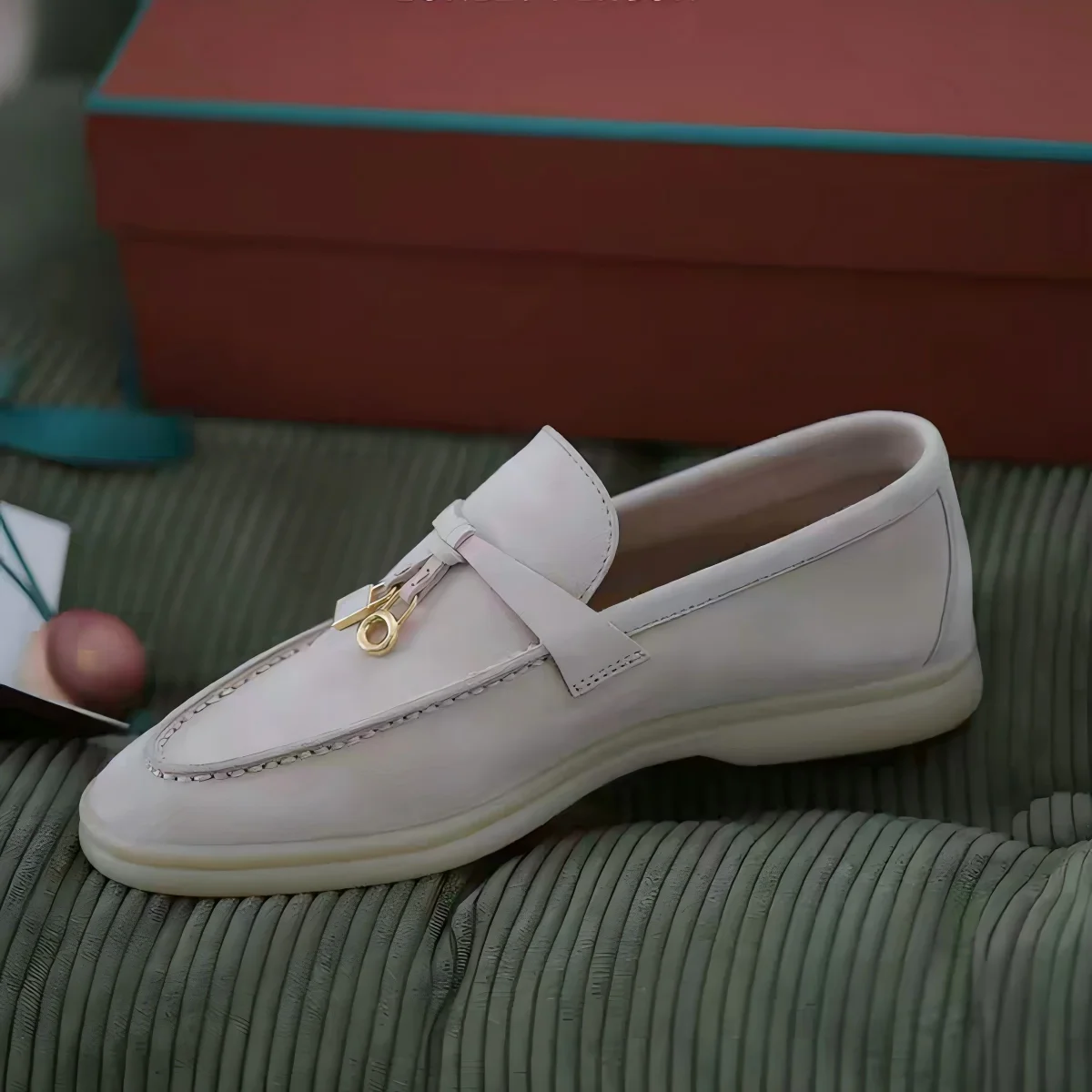 

women's loafers shoes Summer Charms Walk handmade original quality sheepskin metal decoration men's casual flats