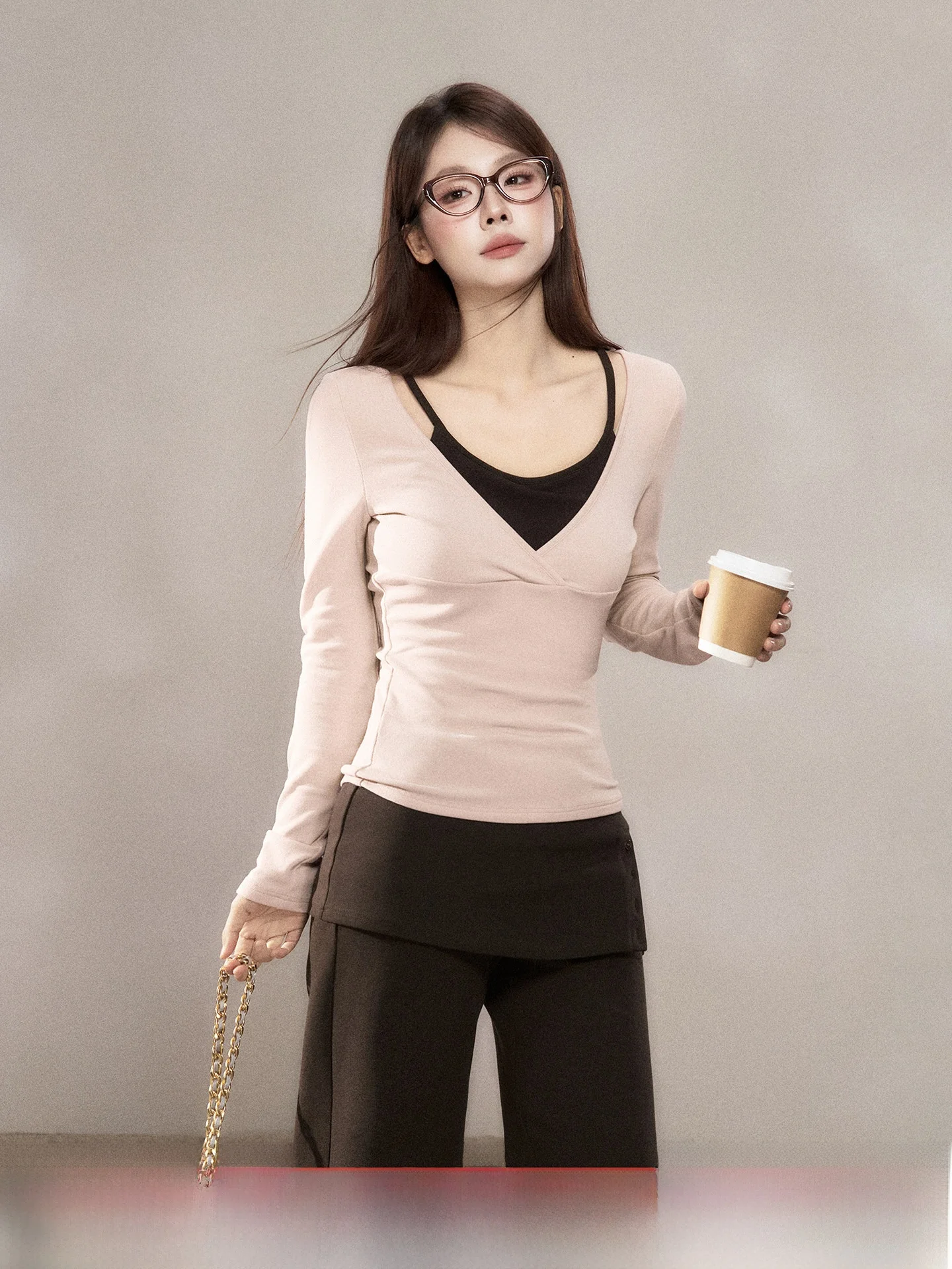 

Розовая длинная приталенная футболка для женщин, модная повседневная, с дизайном «Мелкие дикие ягоды», из смесового хлопка и полиэстера, для осени и зимы...